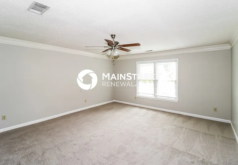 8524 King William St — Photo 6