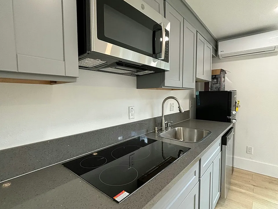 New Appliances including Washer/dryer and dishwasher