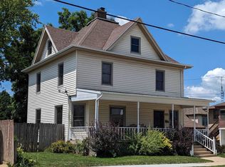 915 14th Ave, Monroe, WI 53566