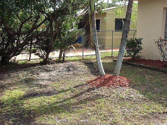 3rd image of 1254 NE 144th St