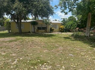 918 SE Dolphin Dr, Stuart, FL 34996