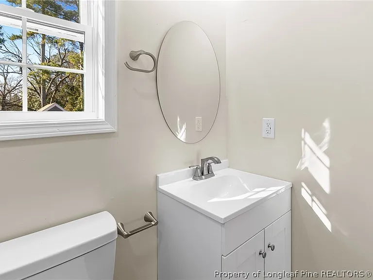 503 W Harnett St — Photo 27
