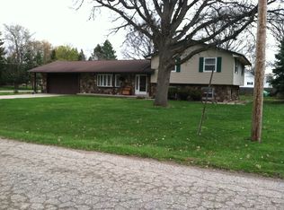 601 Sparling Dr, Saginaw, MI 48609