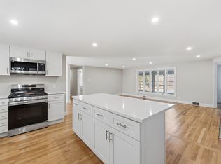 76 Beaverbrook Rd, Westford, MA 01886