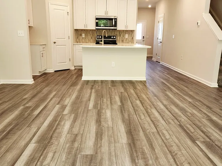 250 Brook Farm Ln — Photo 6