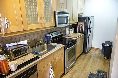 Rented by Easy Rental LLC