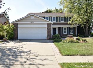 641 Wainsford Dr, Hoffman Estates, IL 60169