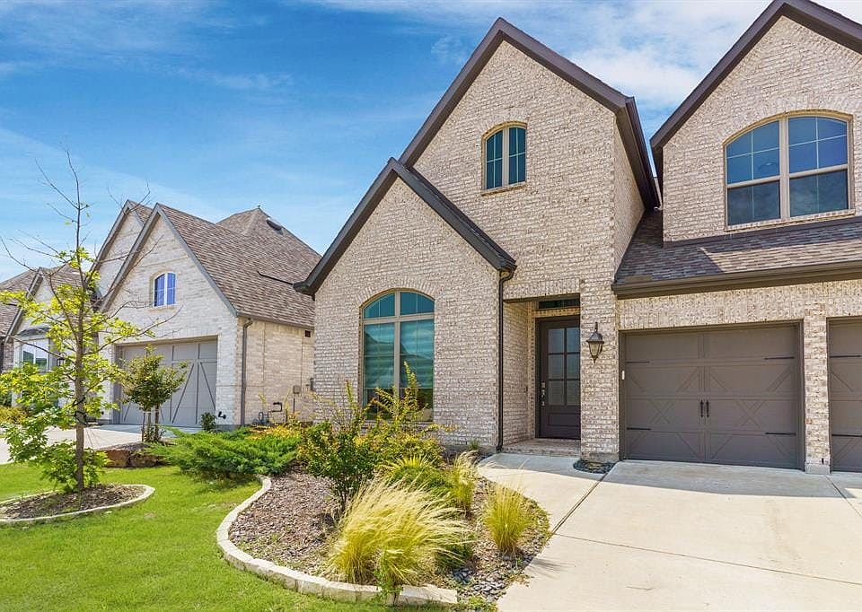 1st image of 2832 Saltwood Ct