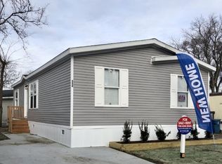 352 Oak Ln, Justice, IL 60458