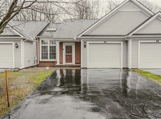 84 Amberwood Pl, Rochester, NY 14626