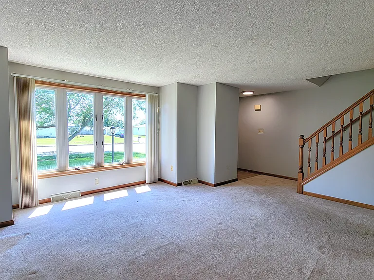 200 Losson Rd #B — Photo 9