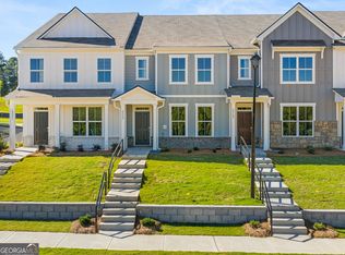 6725 Leigh St, Flowery Branch, GA 30542