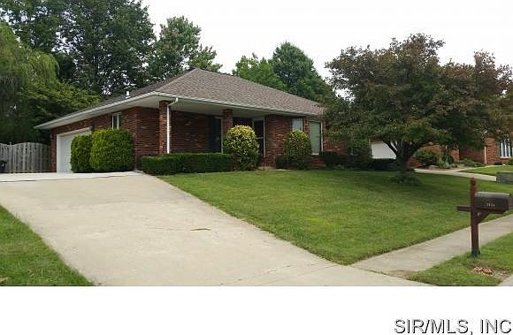 FULL BRICK  SIDE ENTRY GAR