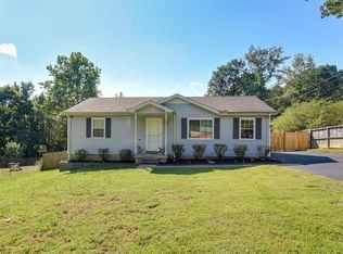 1033 William Glen Rd, Ashland City, TN 37015