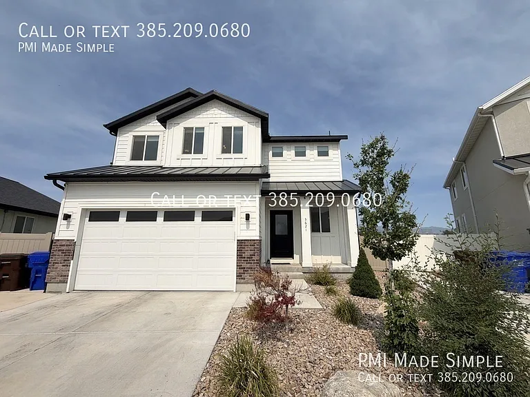 3621 N Sparrow Ln — Photo 1