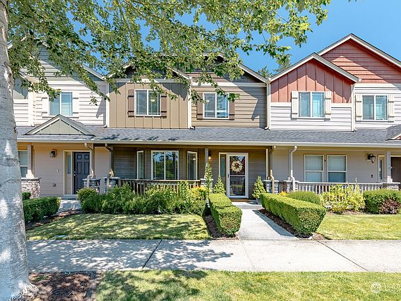 2nd image of 7302 Hayworth Avenue NE