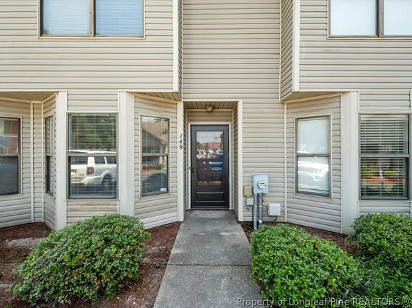 149 Aloha Dr, Fayetteville, NC 28311