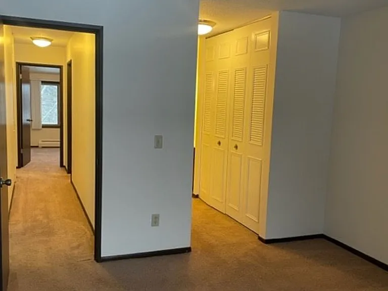Shadow Green Apartments — Photo 47