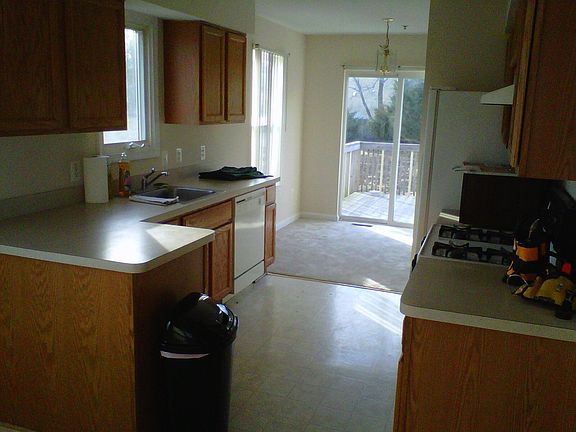 kitchen looking toward the deck