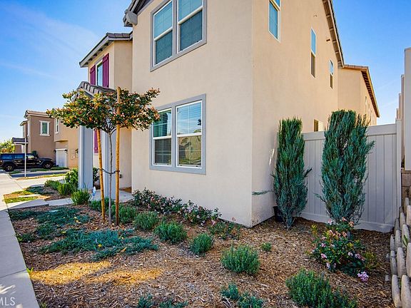 4th image of 950 Helena Rdg