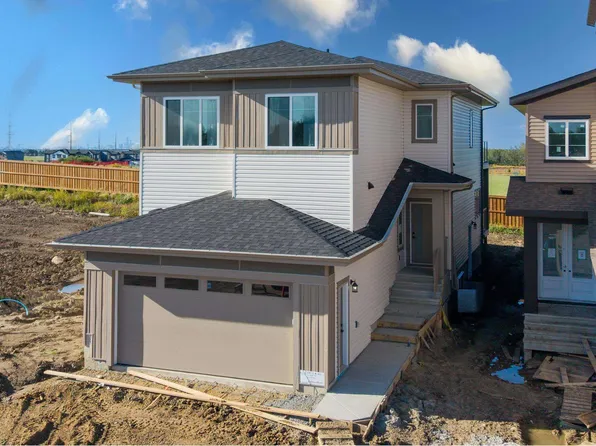 2318 6a Ave SW, Edmonton, AB T6W 2A8