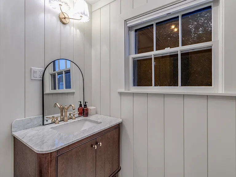 6511 Gaston Ave — Photo 21