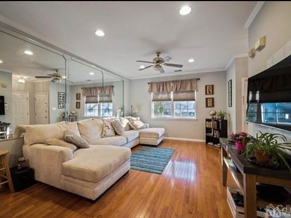 5th image of 1211 Blossom Cir