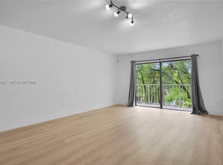 9301 SW 92nd Ave APT A302, Miami, FL 33176