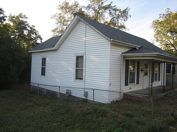 2nd image of 413 N Broad St