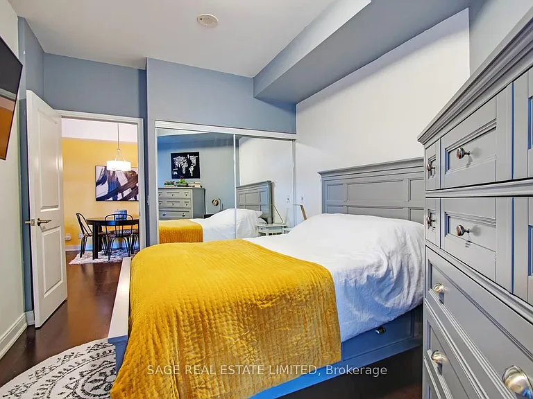 88 Broadway Ave #202 — Photo 16