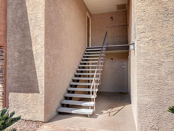 5th image of 4936 River Glen Dr Unit 186