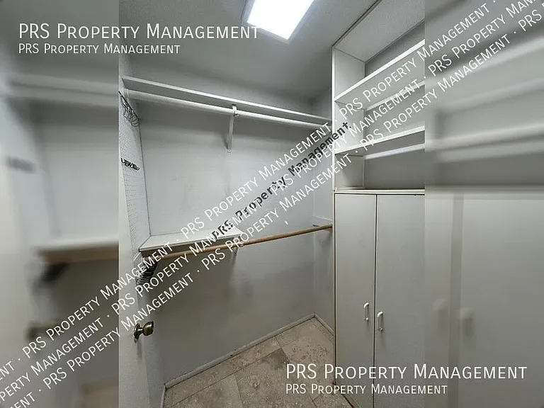 5100 N Miller Rd #11 — Photo 37