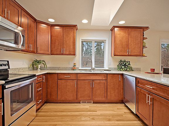 3rd image of 8414 60th St NE