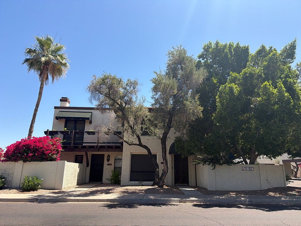 8621 S 48th St Unit 3