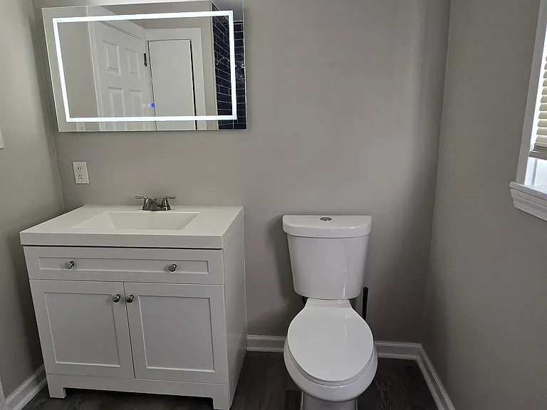 2912 Woodleigh St #2 — Photo 7