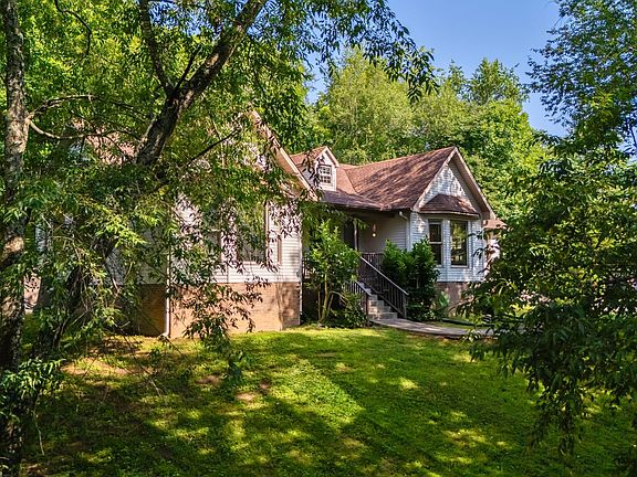 4th image of 1440 College Park Dr