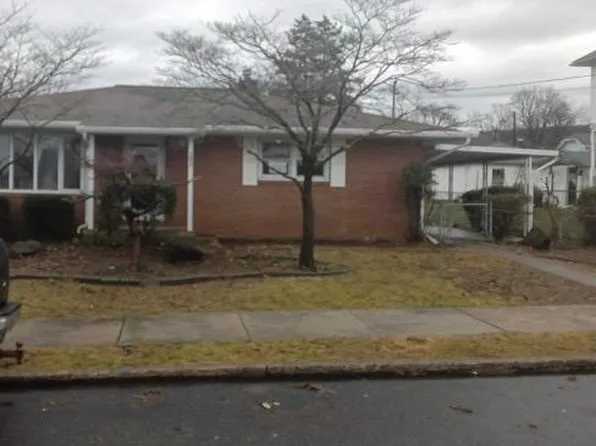 1875 S Wood St #1879, Allentown, PA 18103