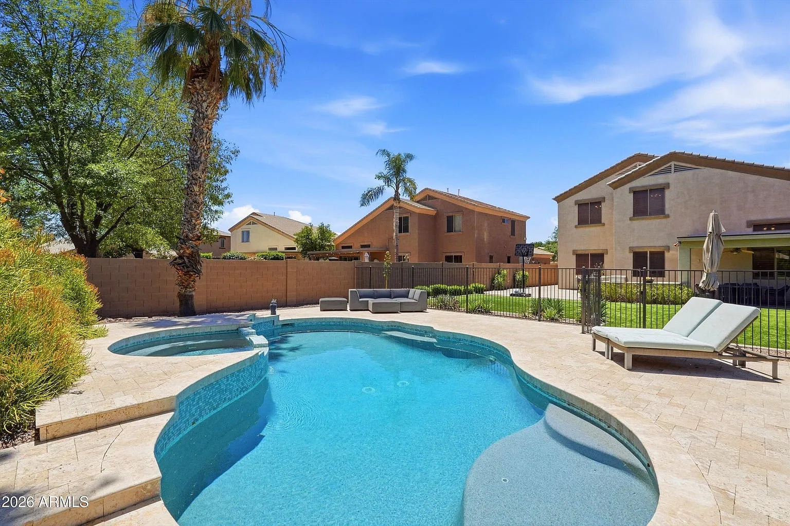 5 bed, 2980 sqft, $3,800 — Photo 3