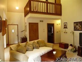 5th image of 1816 Rolling Hills Dr