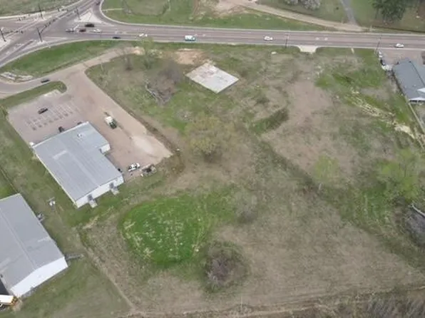 S Siwell Rd, Terry, MS 39170