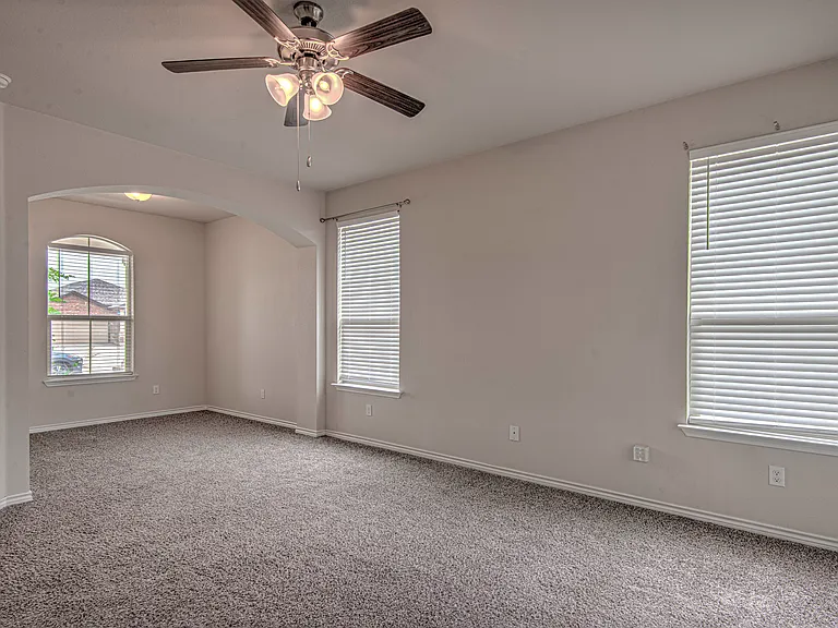 6107 Lavaca Dr — Photo 16