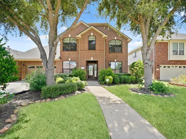 714 Coggins Point Way, Sugar Land, TX 77479