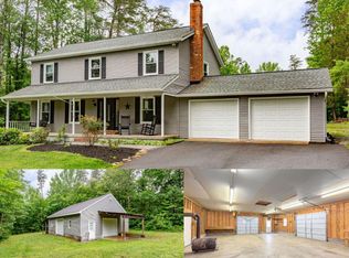 13355 Golden Oaks Dr, Fredericksburg, VA 22407