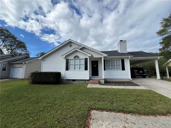 81 Circle Dr, Winder, GA 30680