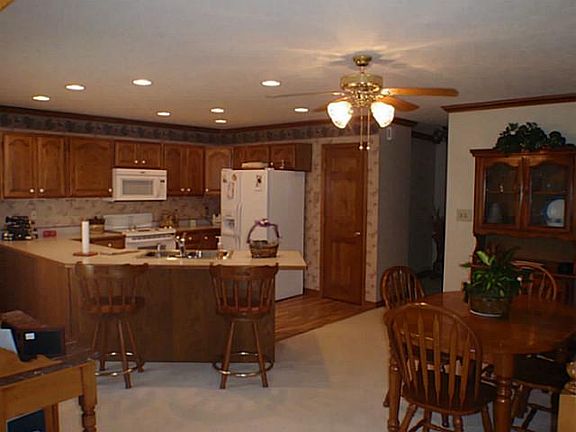 3rd image of 2864 Colony Lake Dr W Unit C