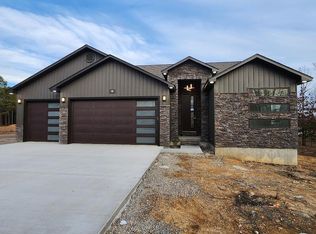 264 Ruth Harris Ln, Poplar Bluff, MO 63901