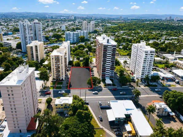 Carr 2 Km 6.4 Villa Caparra, Guaynabo, PR 00966