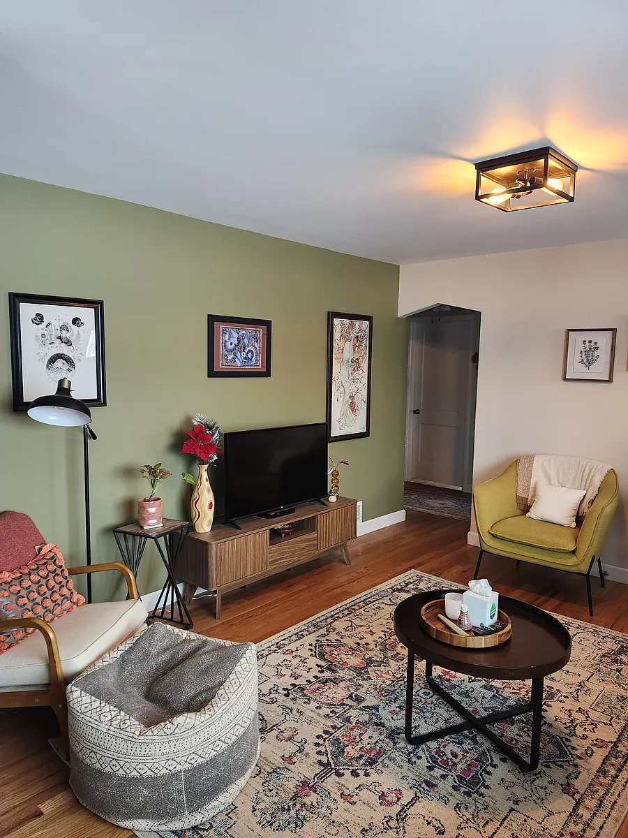 Building Photo - 4056 W 77th Pl
