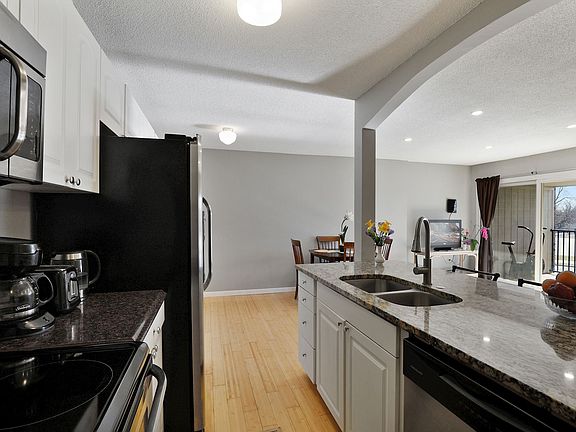 5th image of 12926 Nicollet Ave S Unit 301