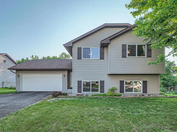 141 Hill St, Montrose, MN 55363
